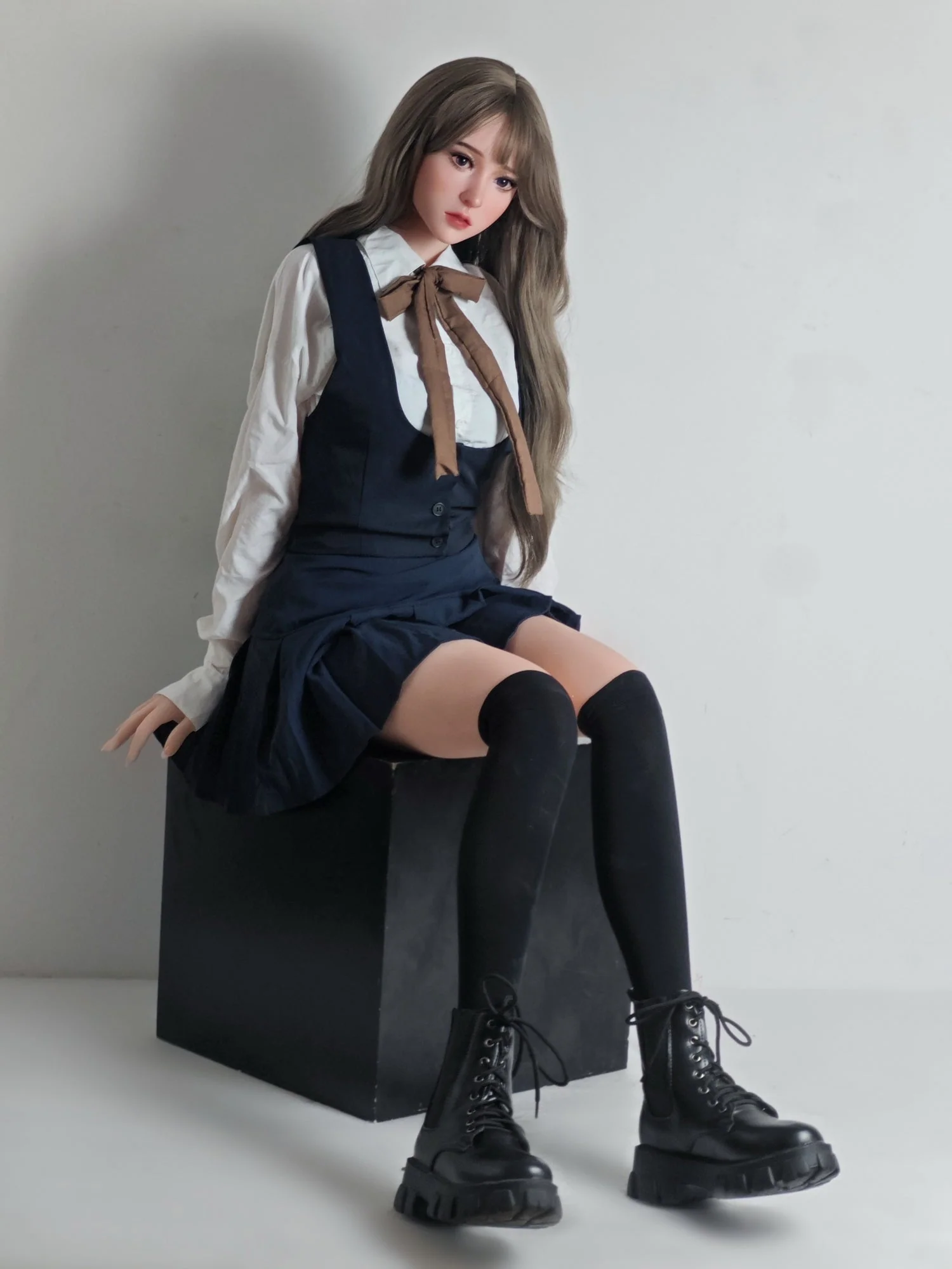 ElsaBabe Yoshizawa Anri 165cm Realistic Silicone Life-Size Sex Doll - Image 9